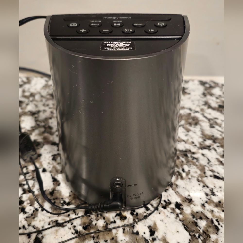 iHome IPL22 - Picture 4 of 6